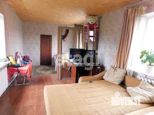 Дом 220м², 2-этажный, участок 6 сот.