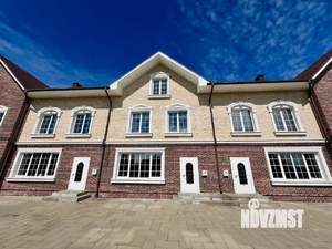 Таунхаус 120м², 3-этажный, участок 4 сот.