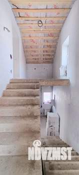 Коттедж 240м², 2-этажный, участок 6 сот.