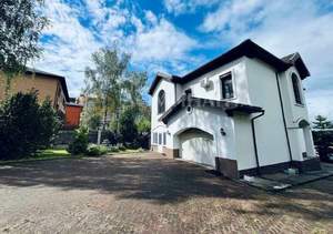 Дом 364м², 2-этажный, участок 17 сот.