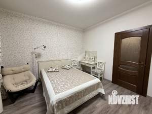 Дом 399м², 3-этажный, участок 7 сот.