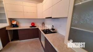 Дом 220м², 2-этажный, участок 6 сот.