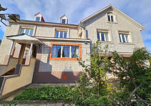 Дом 409м², 2-этажный, участок 10 сот.