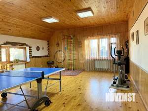 Дом 310м², 3-этажный, участок 8 сот.