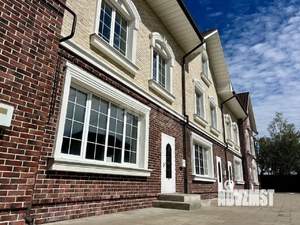 Таунхаус 120м², 3-этажный, участок 4 сот.