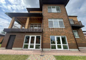 Дом 449м², 3-этажный, участок 30 сот.