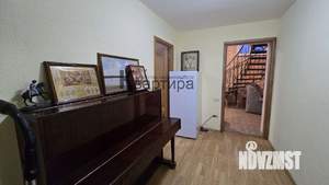 Коттедж 330м², 3-этажный, участок 15 сот.