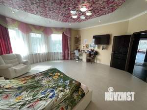 Дом 335м², 2-этажный, участок 17 сот.