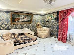 Дом 189м², 2-этажный, участок 10 сот.