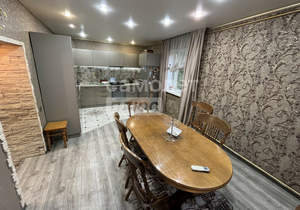 Дом 239м², 2-этажный, участок 10 сот.