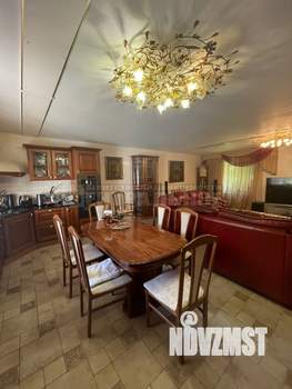 Дом 270м², 2-этажный, участок 15 сот.