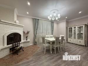 Дом 399м², 3-этажный, участок 7 сот.