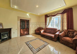 Дом 409м², 2-этажный, участок 10 сот.