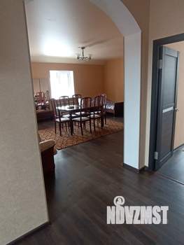 Дом 240м², 2-этажный, участок 8 сот.