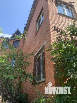 Дом 579м², 2-этажный, участок 10 сот.