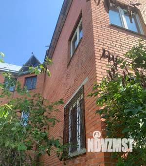 Дом 588м², 4-этажный, участок 10 сот.