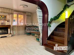 Таунхаус 190м², 3-этажный, участок 2 сот.