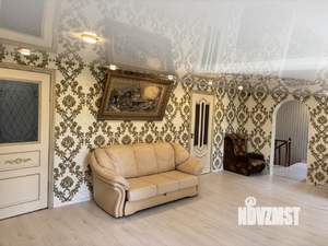 Коттедж 190м², 2-этажный, участок 10 сот.