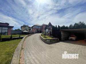 Дом 335м², 2-этажный, участок 17 сот.