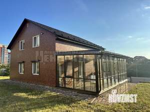 Коттедж 233м², 3-этажный, участок 10 сот.