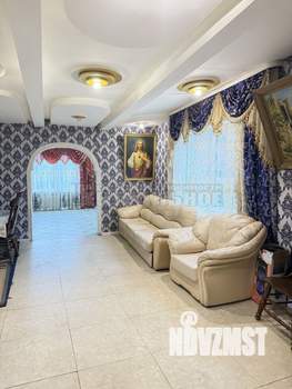 Дом 189м², 2-этажный, участок 10 сот.