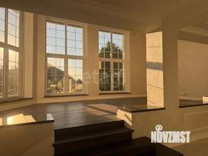 Дом 555м², 4-этажный, участок 12 сот.