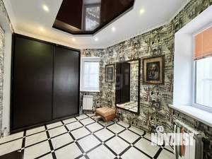 Дом 372м², 3-этажный, участок 7 сот.