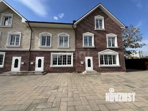 Таунхаус 120м², 3-этажный, участок 4 сот.