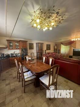 Дом 270м², 2-этажный, участок 15 сот.