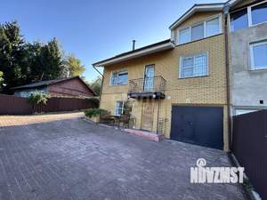 Таунхаус 260м², 3-этажный, участок 7 сот.