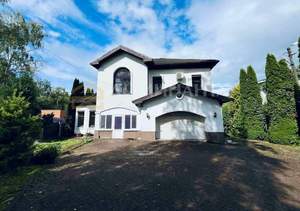 Дом 364м², 2-этажный, участок 17 сот.