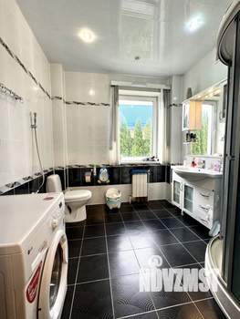 Коттедж 301м², 3-этажный, участок 8 сот.