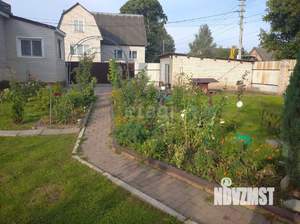 Дом 157м², 2-этажный, участок 10 сот.