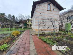 Дом 60м², 2-этажный, участок 11 сот.