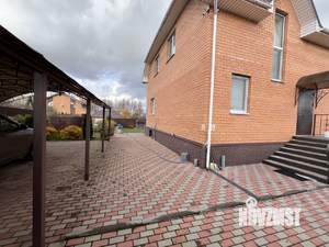 Коттедж 242м², 2-этажный, участок 7 сот.