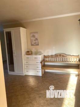 Дом 310м², 3-этажный, участок 8 сот.