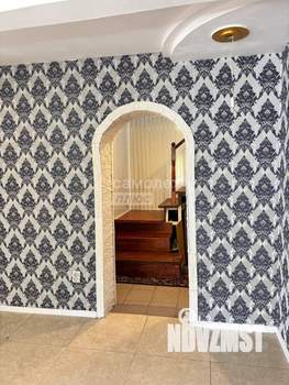 Дом 190м², 2-этажный, участок 10 сот.