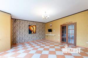 Коттедж 298м², 3-этажный, участок 12 сот.