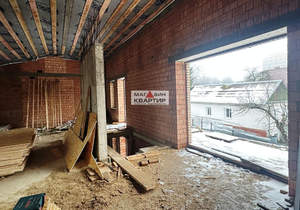 Дом 300м², 3-этажный, участок 5 сот.