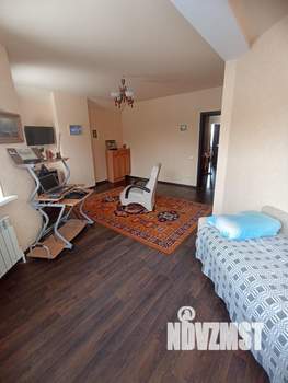 Дом 240м², 2-этажный, участок 8 сот.