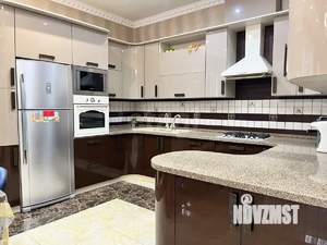 Дом 372м², 3-этажный, участок 7 сот.