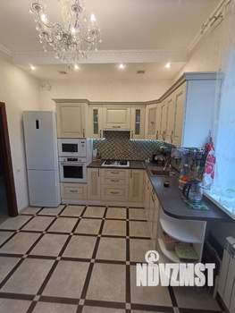 Коттедж 207м², 2-этажный, участок 10 сот.