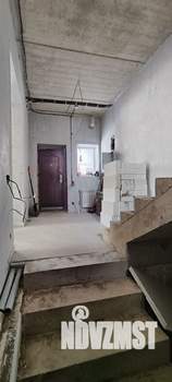 Коттедж 240м², 2-этажный, участок 6 сот.