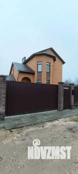 Коттедж 240м², 2-этажный, участок 6 сот.