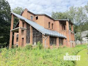 Коттедж 780м², 3-этажный, участок 11 сот.