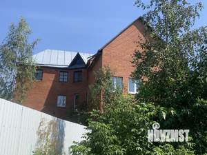 Дом 579м², 2-этажный, участок 10 сот.