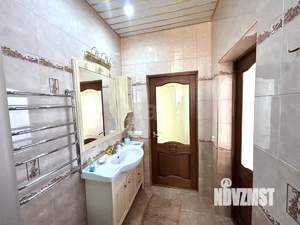 Дом 450м², 3-этажный, участок 8 сот.