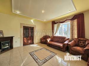 Дом 409м², 2-этажный, участок 10 сот.