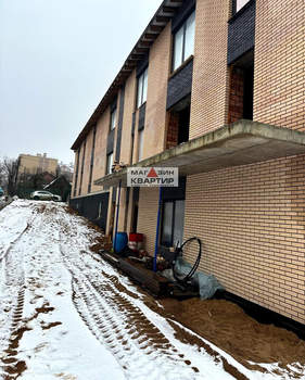 Дом 300м², 3-этажный, участок 5 сот.