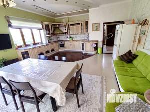 Дом 390м², 3-этажный, посуточно, 